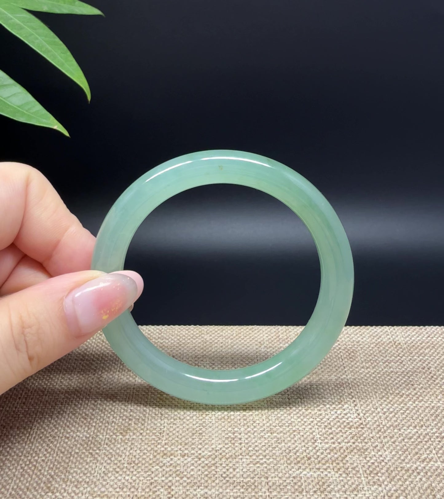 Load and play video in Gallery viewer, Genuine Burmese Icy Yellow Green Jade Jadeite Bangle Bracelet ( 53.8mm )
