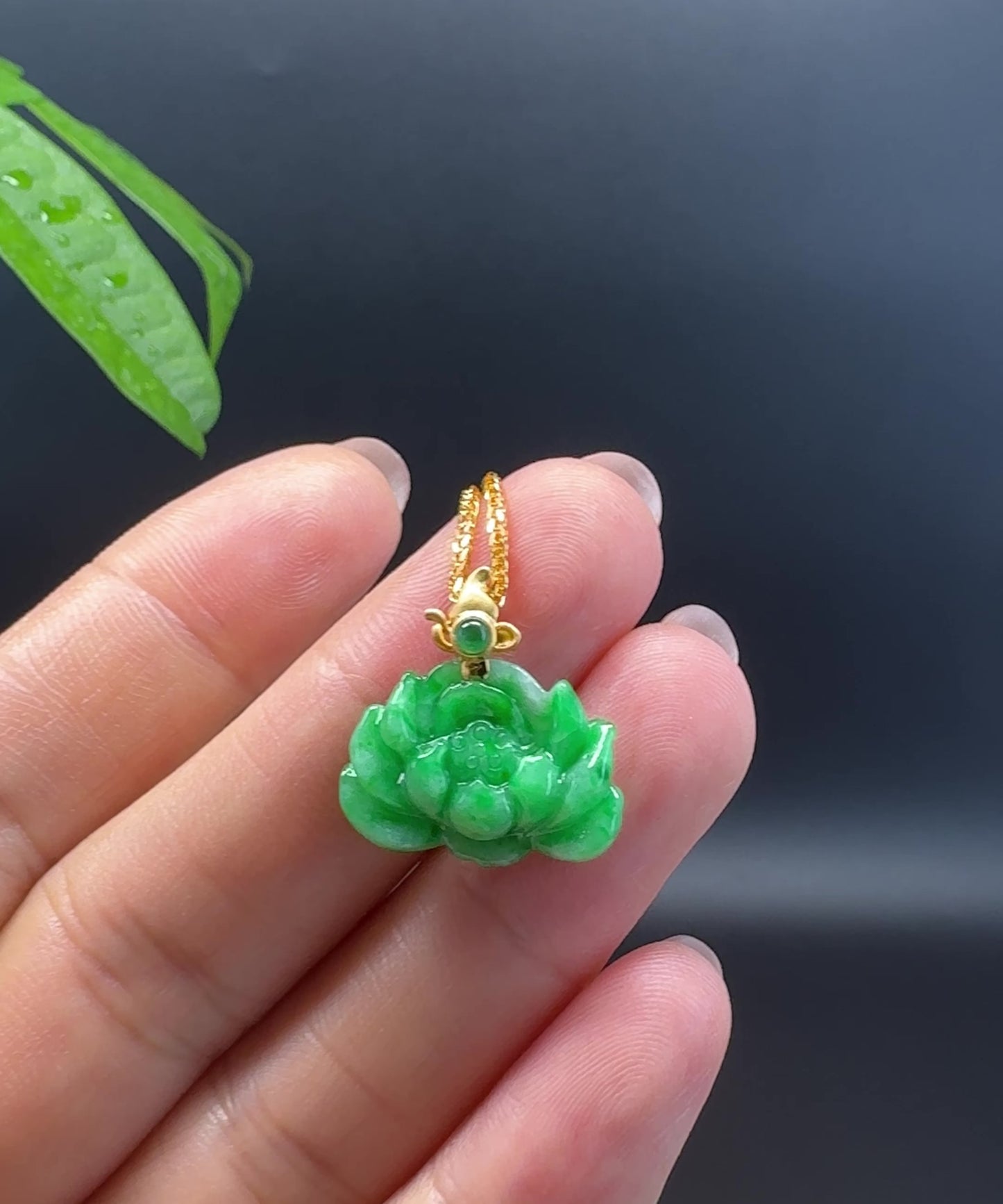 Load and play video in Gallery viewer, RealJade® Co. Genuine Green Jadeite Jade Good Lotus Necklace With 18K Yellow Gold Bail
