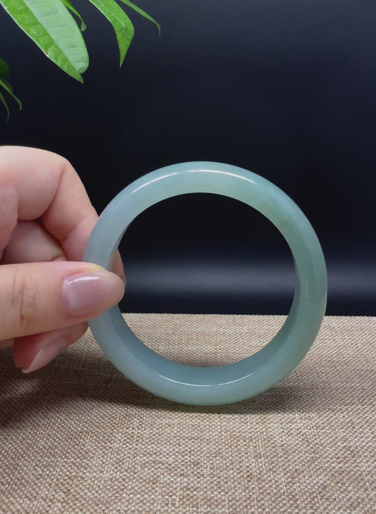 Load and play video in Gallery viewer, Genuine Burmese Oil Green Jade Jadeite Bangle Bracelet ( 57.4mm )
