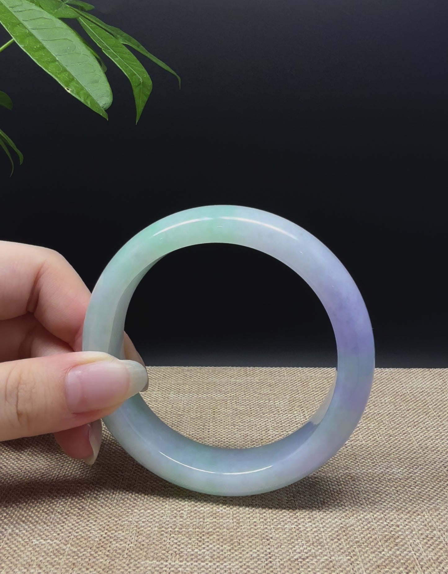 Load and play video in Gallery viewer, Genuine Burmese Lavender Green Jade Jadeite Bangle Bracelet ( 60mm )
