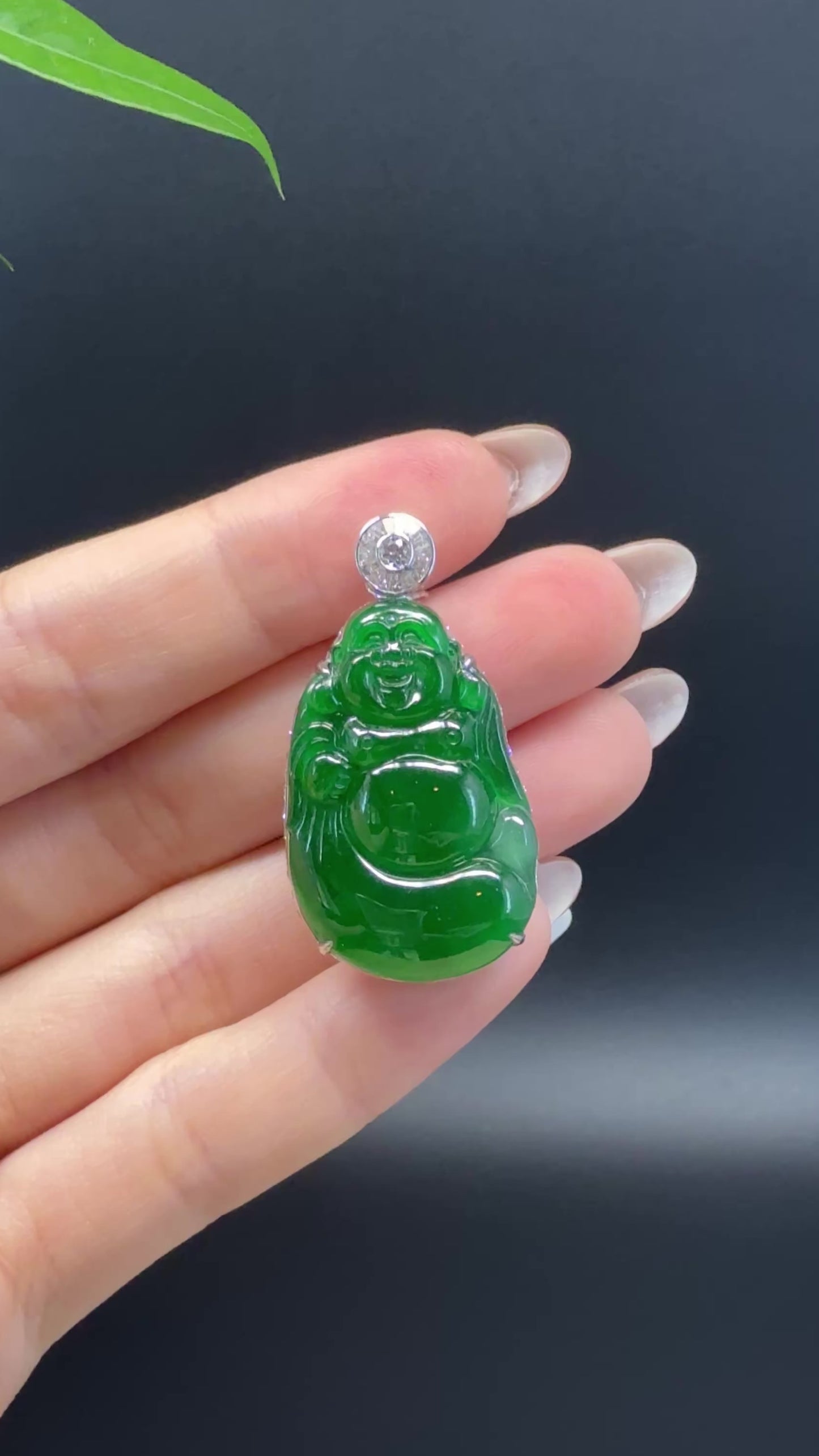 Load and play video in Gallery viewer, High-end 18K White Gold Guatemala Green Jadeite Jade Happy Buddha Pendant with Diamond
