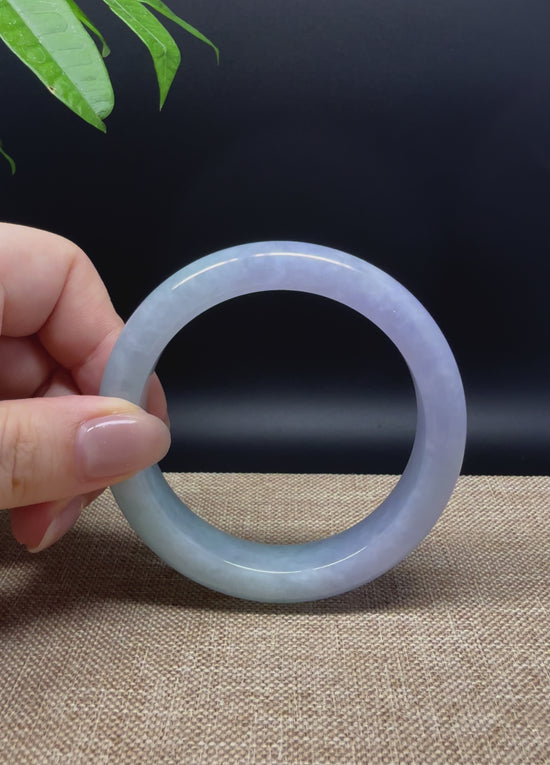 Load and play video in Gallery viewer, Genuine Burmese Lavender Green Jade Jadeite Bangle Bracelet ( 57.4mm )
