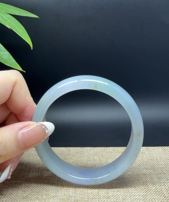 Load and play video in Gallery viewer, Genuine Burmese Lavender Green Jade Jadeite Bangle Bracelet ( 58.5mm )
