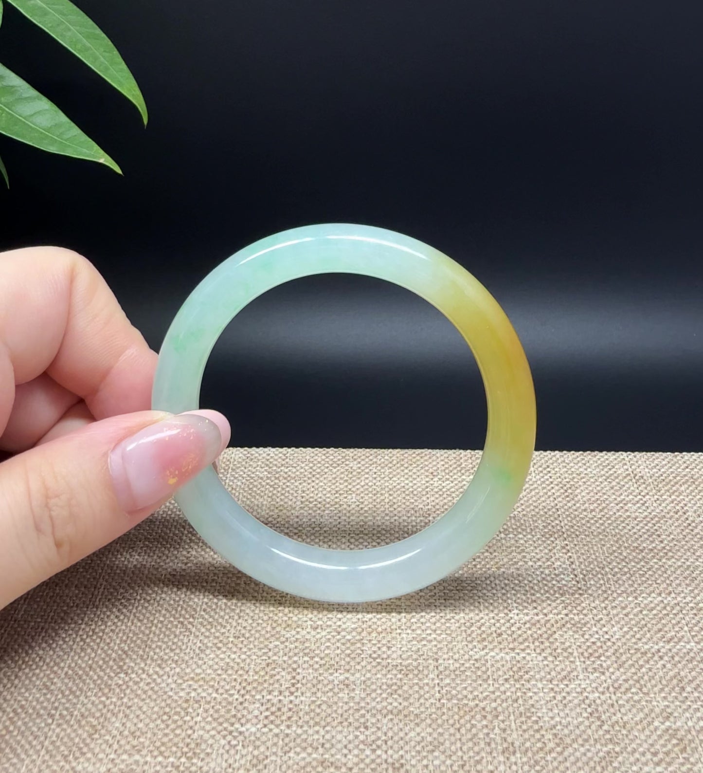 Load and play video in Gallery viewer, Genuine Burmese Icy Yellow Green Jade Jadeite Bangle Bracelet ( 50.8mm )
