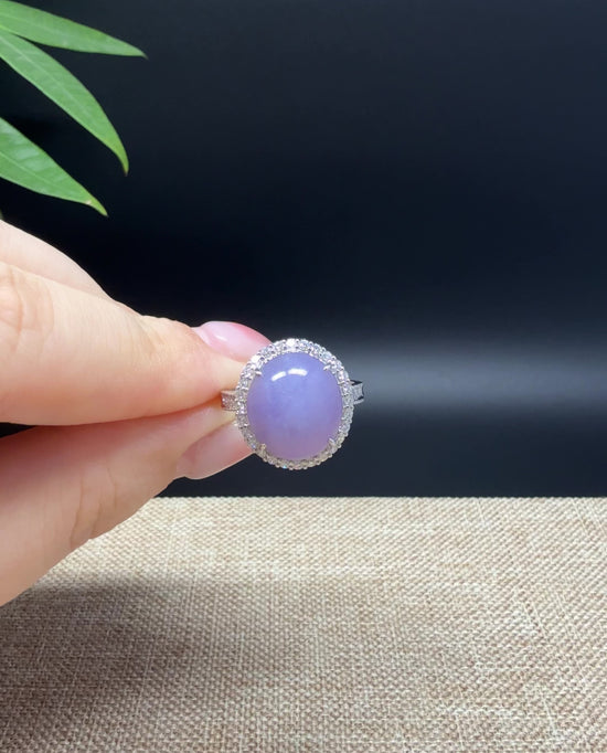 Load and play video in Gallery viewer, RealJade® &amp;quot;Signature Signet&amp;quot; 18K White Gold Lavender Jadeite Jade Classic Ring
