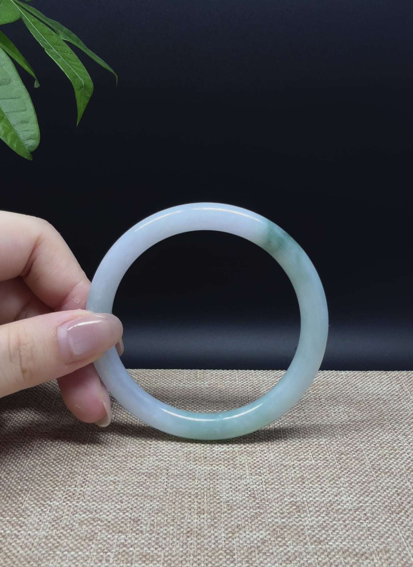 Load and play video in Gallery viewer, Genuine Burmese Lavender Green Jade Jadeite Bangle Bracelet ( 57.9mm )
