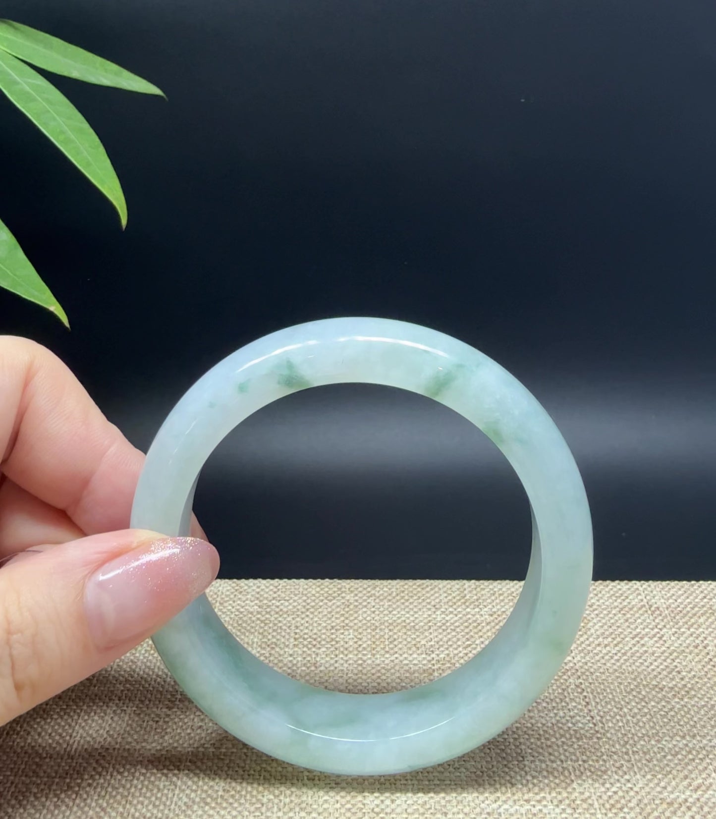 Load and play video in Gallery viewer, Genuine Burmese Icy Green Jade Jadeite Bangle Bracelet ( 55.4mm )
