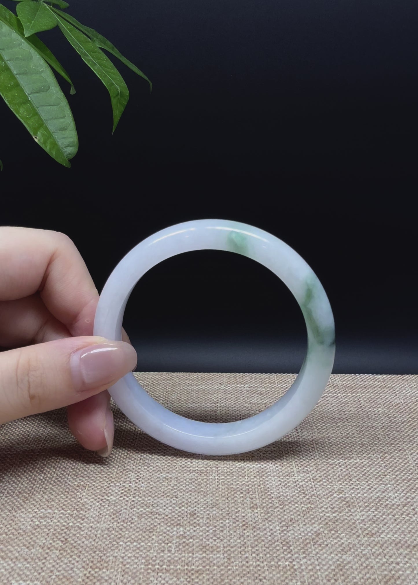 Load and play video in Gallery viewer, Genuine Burmese White Green Jade Jadeite Bangle Bracelet ( 56.7mm )
