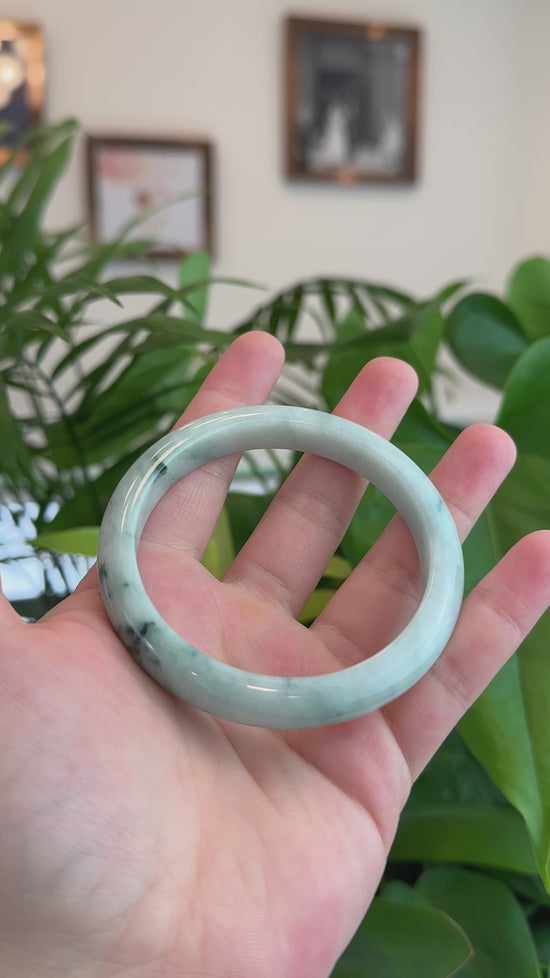 Load and play video in Gallery viewer, Natural Burmese Blue-green Jadeite Jade Bangle Bracelet (59.44mm)#T002
