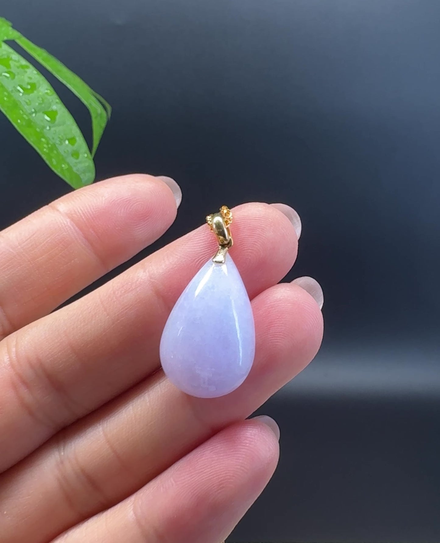 Load and play video in Gallery viewer, RealJade® Co. Genuine Lavender Jadeite Jade Good Luck Tear-Drop Necklace With 18K Yellow Gold Bail
