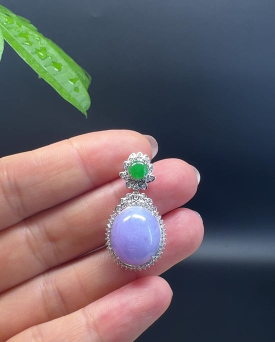 Load and play video in Gallery viewer, RealJade® Co. Luxury Genuine Lavender Jadeite Jade Cabochon  Necklace With 18K White Gold Bail
