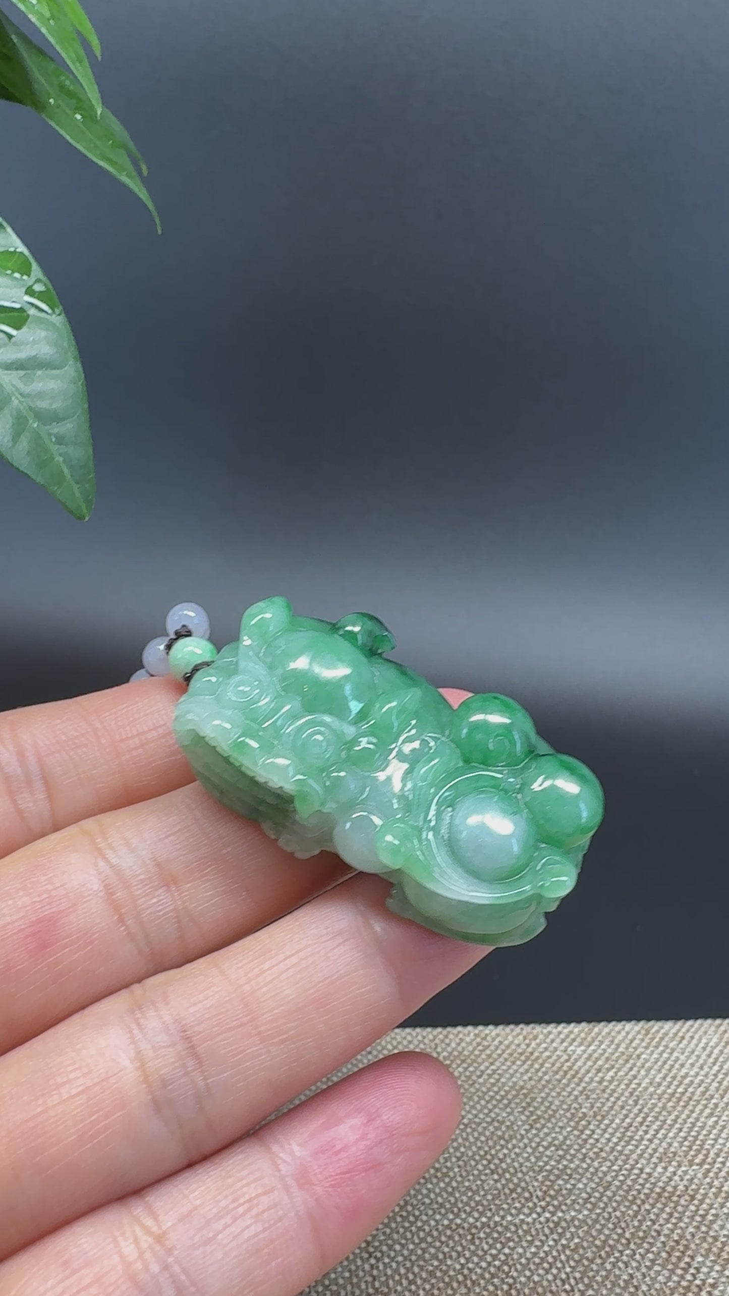 Load and play video in Gallery viewer, RealJade® Co. Pi Xiu Genuine Burmese Jadeite Jade PiXiu Pendant Necklace (FengShui Lucky)
