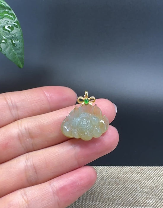 Load and play video in Gallery viewer, RealJade® Co. Genuine Ice Yellow Green  Jadeite Jade Good Lotus Bottle Gourd Necklace With 18K Yellow Gold Bail
