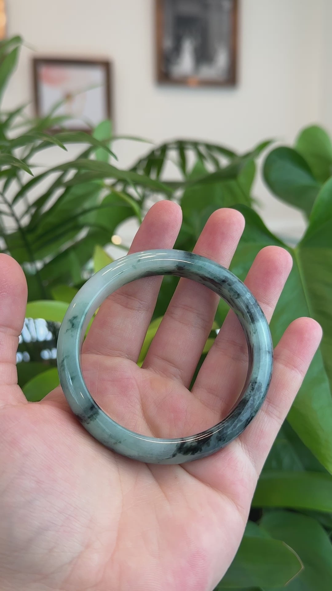 Load and play video in Gallery viewer, Natural Burmese Blue-green Jadeite Jade Bangle Bracelet (58.05mm)#T029
