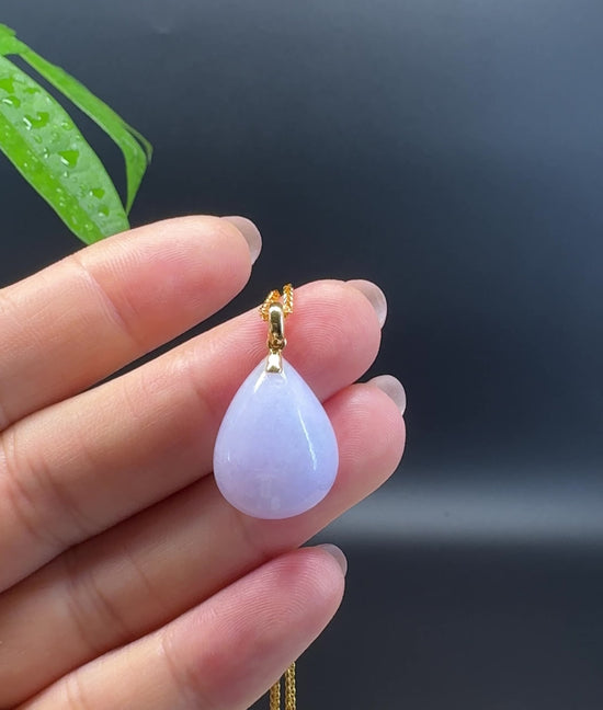 Load and play video in Gallery viewer, RealJade® Co. Genuine Lavender Jadeite Jade Good Luck Tear-Drop Necklace With 18K Yellow Gold Bail
