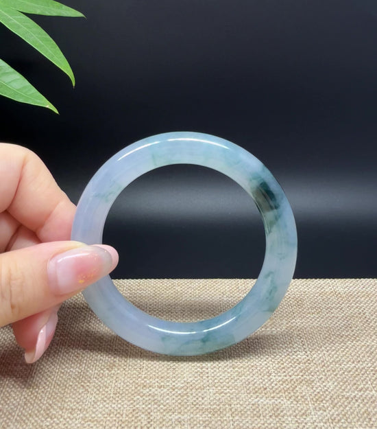 Load and play video in Gallery viewer, Genuine Burmese Icy Blue Green Jade Jadeite Bangle Bracelet ( 52.5mm )
