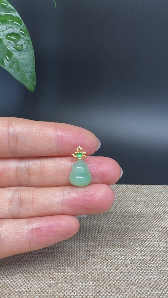 Load and play video in Gallery viewer, RealJade® Co. Genuine Ice Green Jadeite Jade Good Luck Hulu Bottle Gourd Necklace With 18K Yellow Gold Bail
