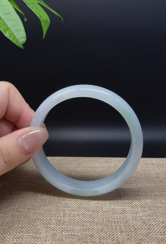 Load and play video in Gallery viewer, Genuine Burmese Lavender Green  Jade Jadeite Bangle Bracelet ( 60.6mm )
