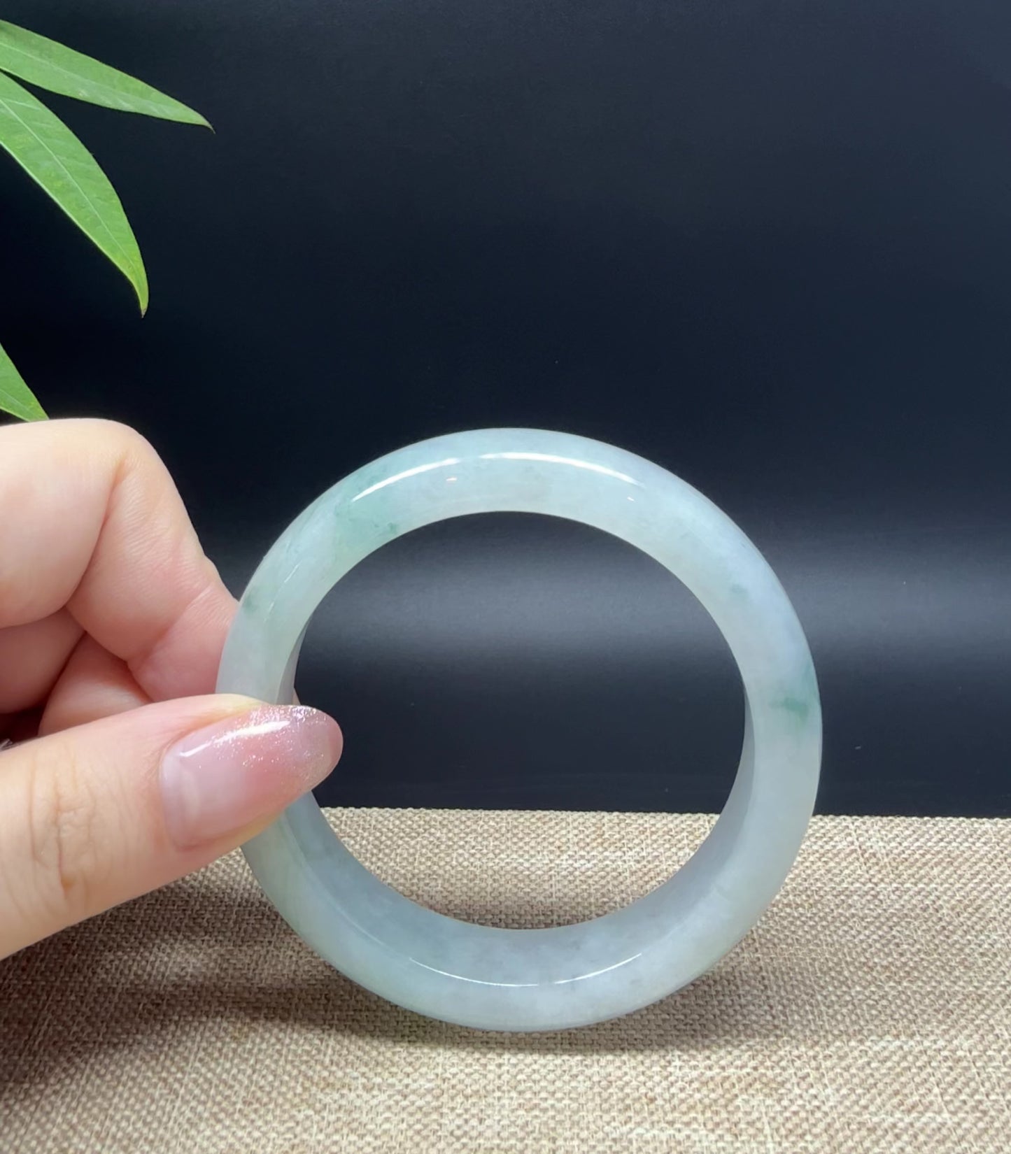 Load and play video in Gallery viewer, Genuine Burmese Icy Green Jade Jadeite Bangle Bracelet ( 54.6mm )
