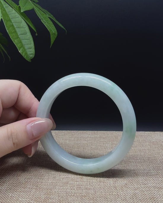 Load and play video in Gallery viewer, Genuine Burmese Lavender Green Jade Jadeite Bangle Bracelet ( 58.6mm )
