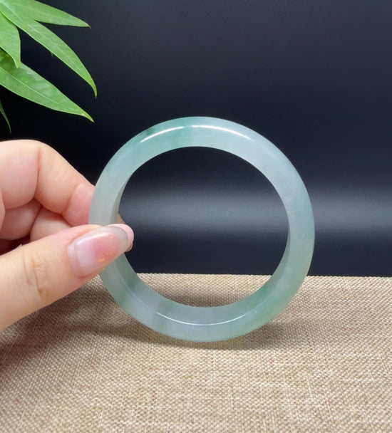 Load and play video in Gallery viewer, Genuine Burmese Icy Green Jade Jadeite Bangle Bracelet ( 58.4mm )
