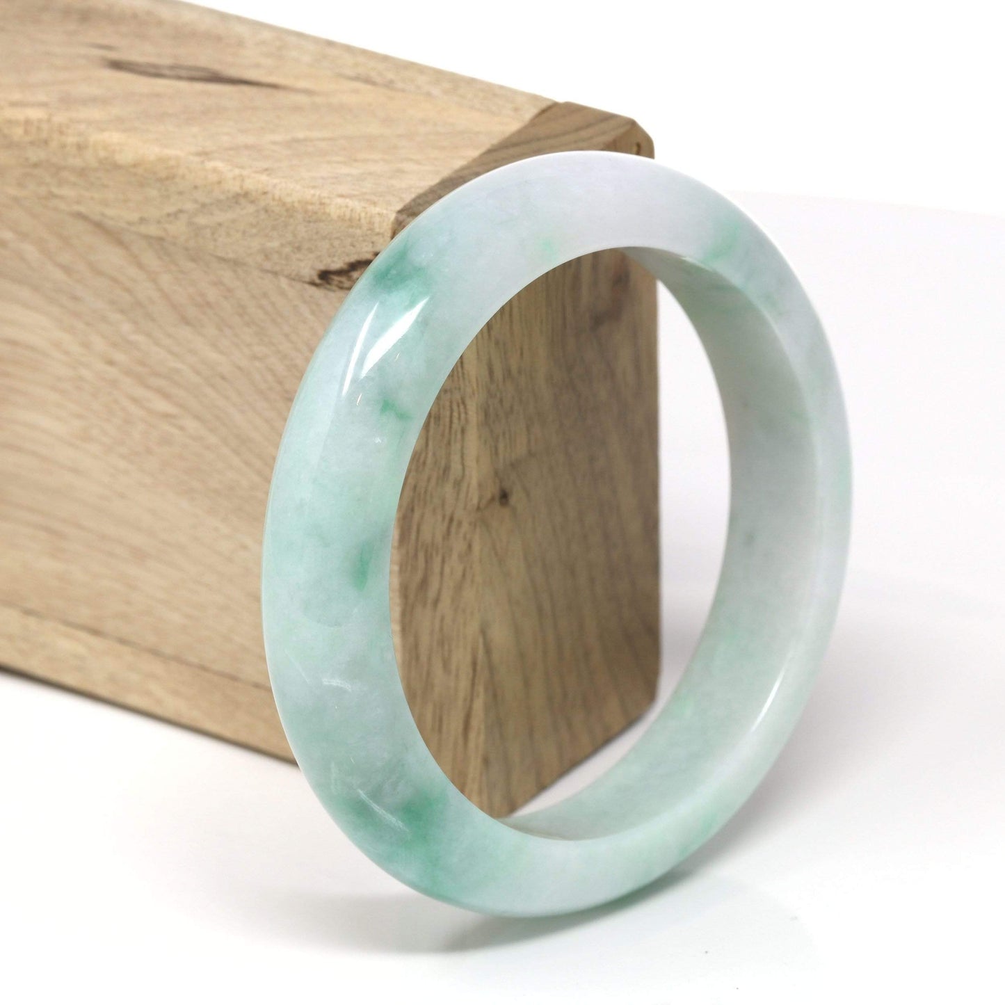 High quality jade appreciation: Blue water bracelet with green green p –  Jade Nature