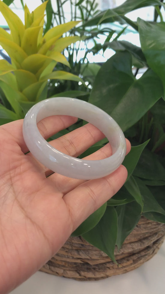 Load and play video in Gallery viewer, Genuine Burmese Lavender Jadeite Jade Bangle Bracelet (57.55 mm) #479
