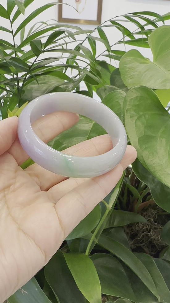 Load and play video in Gallery viewer, Genuine Burmese Lavender &amp;amp; Green Jadeite Jade Bangle Bracelet ( 59.72 mm ) #962
